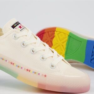 🌈Converse Chuck Taylor All Star rainbow PRIDE  unisex Sneakers 165613C